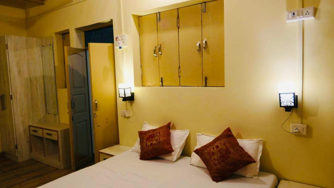 Yogi Soul Varanasi Exterior foto